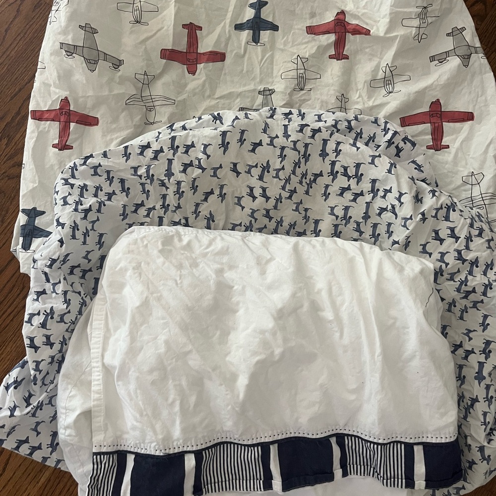 PB kids boys bedding- 2 crib sheets, 1 crib skirt, 1 changing pad cover